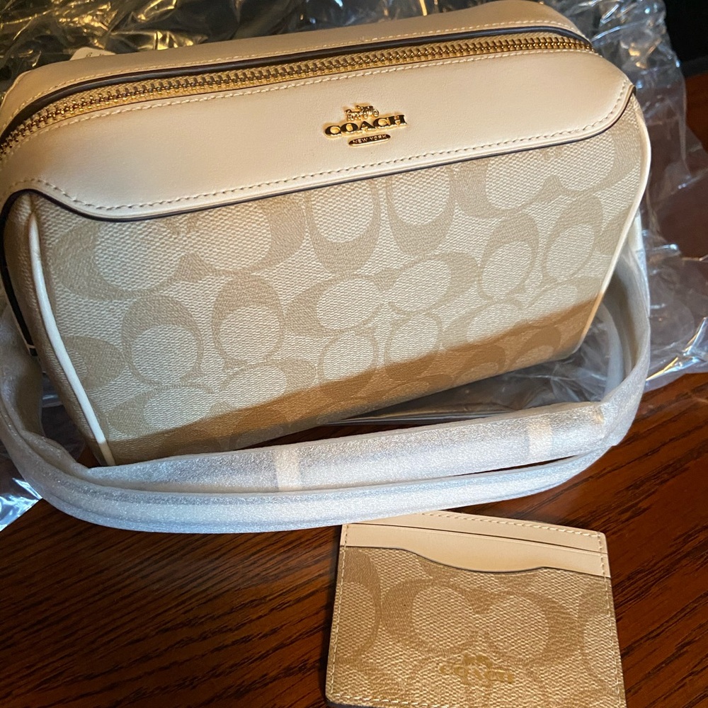 AUTHENTIC COACH crossbody set
